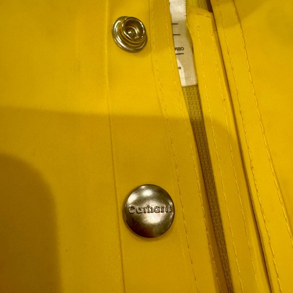 CARHARTT rain coat XL. Husband was a 2XL and it fit him! - Picture 3 of 5
